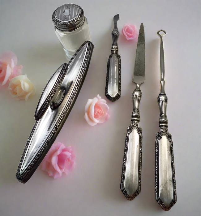 Antique Sterling Dresser Set - Duckwells