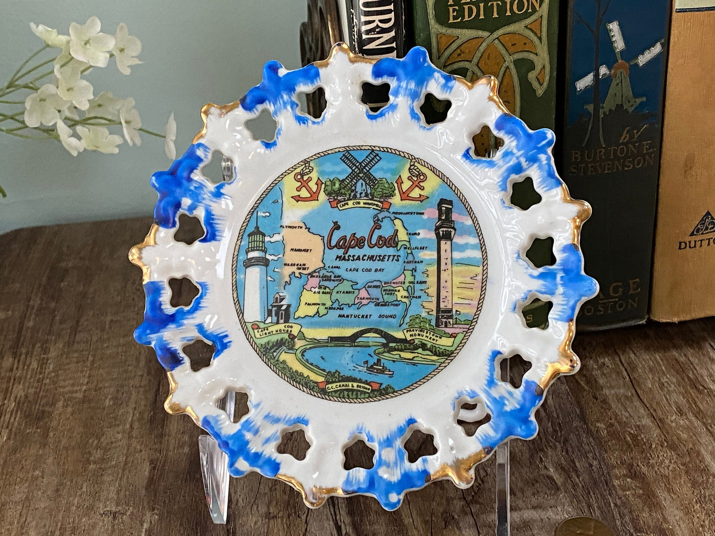 Vintage Cape Cod Souvenir Collectible Small Plate