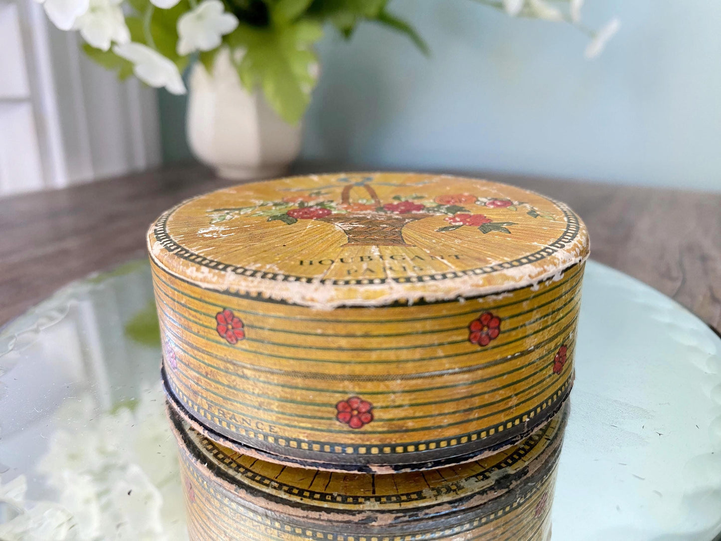 Vintage Houbigant Subtilite French Powder Box