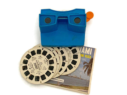 Vintage GAF Blue View Master with 10 Reels