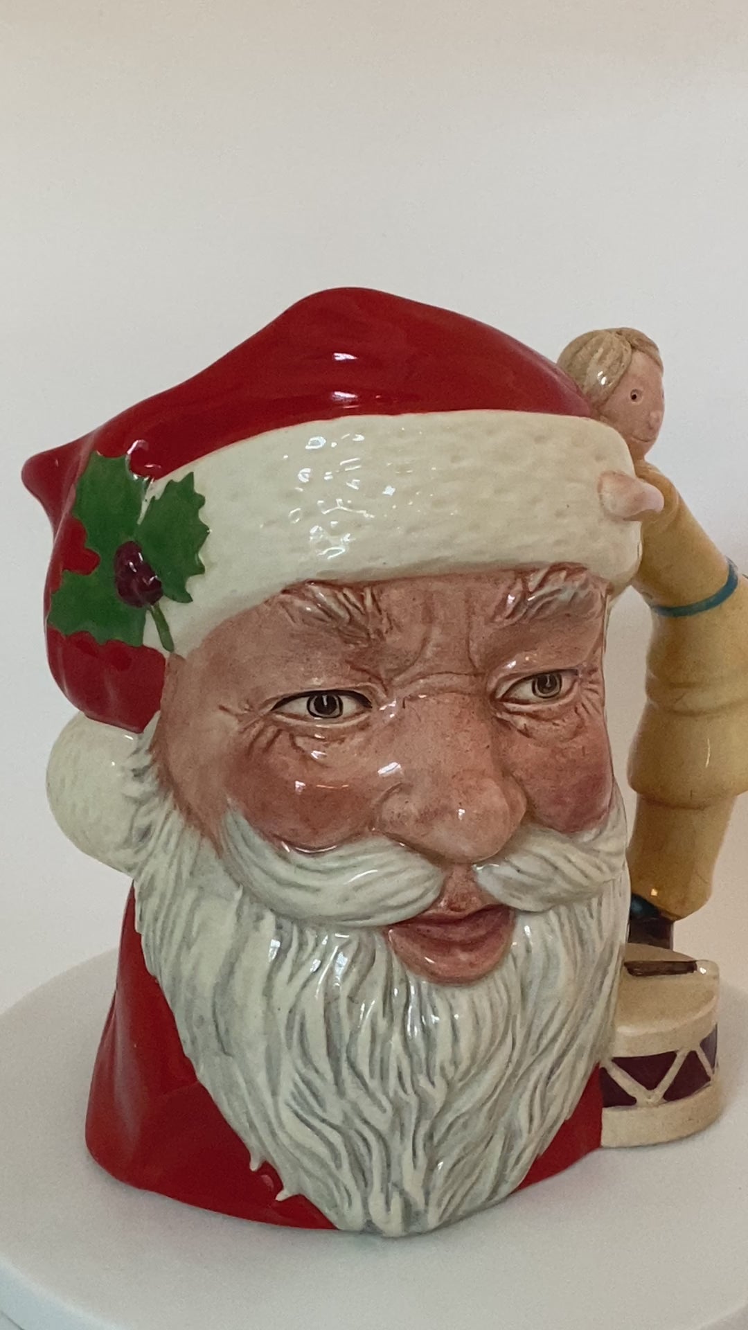 Royal Doulton Santa Claus Reindeer Handle Toby Jug Mug Large D6675 Mint store 1982