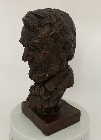 Vintage Abraham Lincoln Bust by sculptor, Jo Davidson