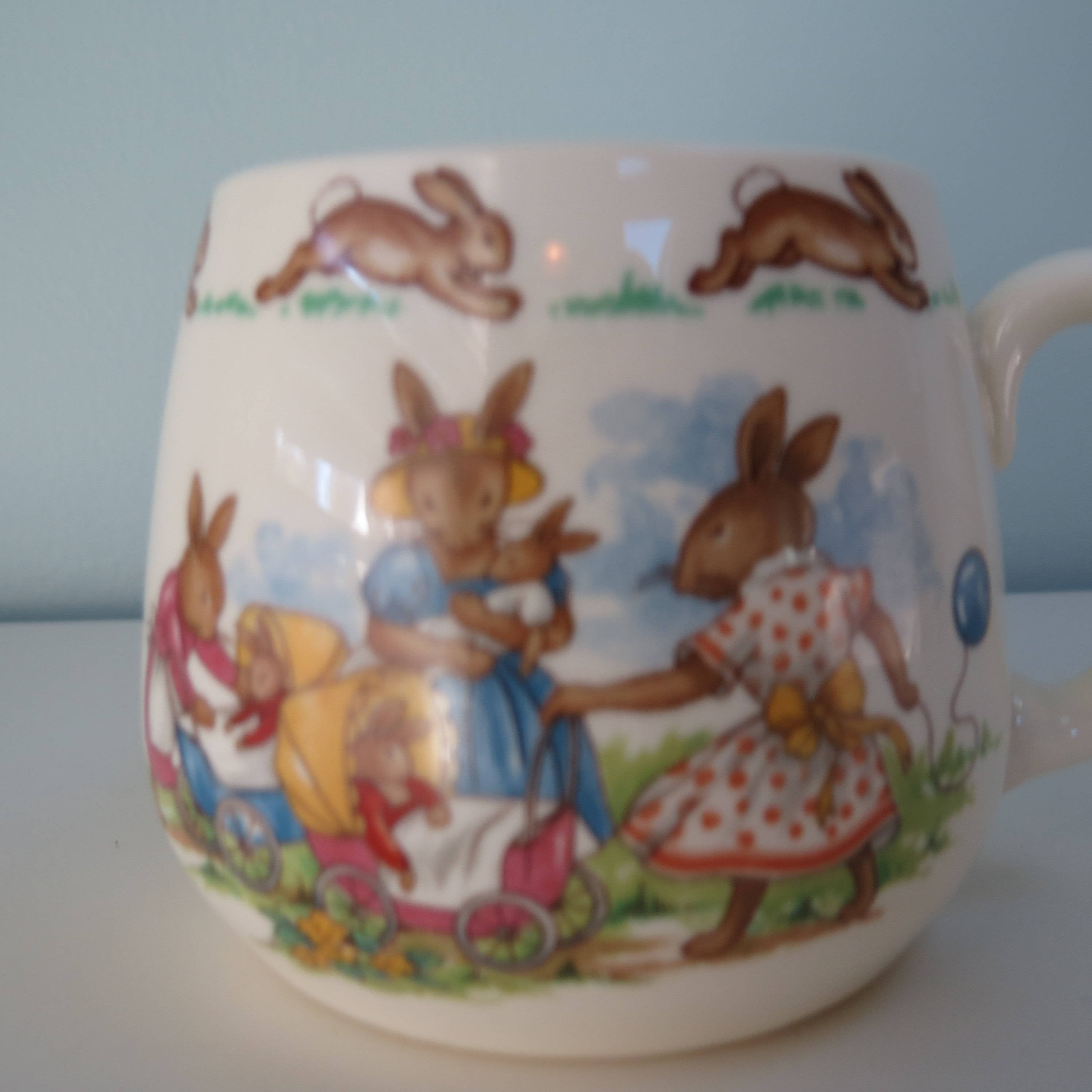 Vintage Royal Doultnn ChildrenutTableware / 2024 Bunnykins / English7Fine BoneaChina