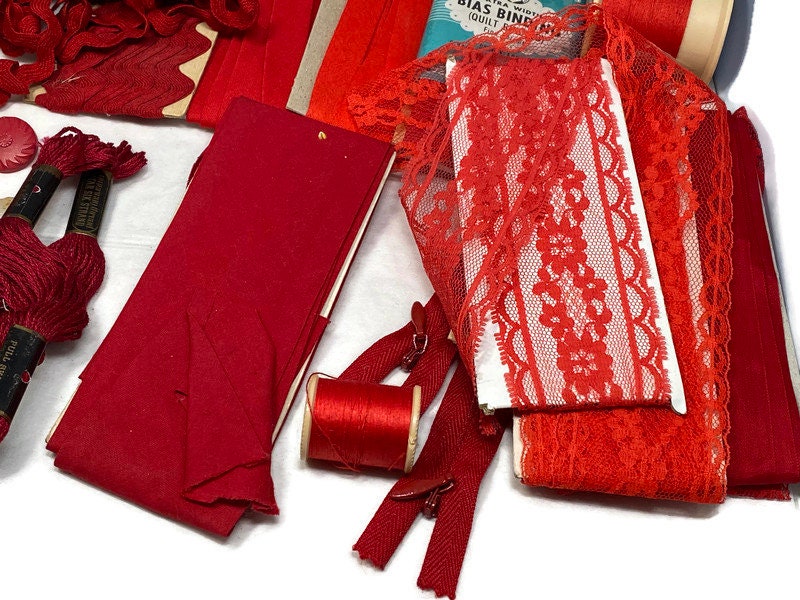 Vintage Sewing Supplies in Shades of Red – Duckwells