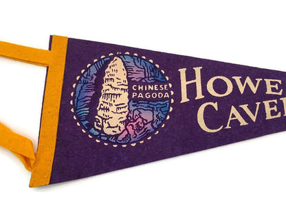 Vintage Howes Caverns Pennant