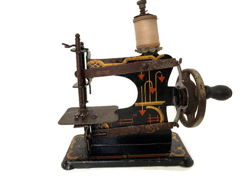 Vintage Sewing Supplies Brown – Duckwells