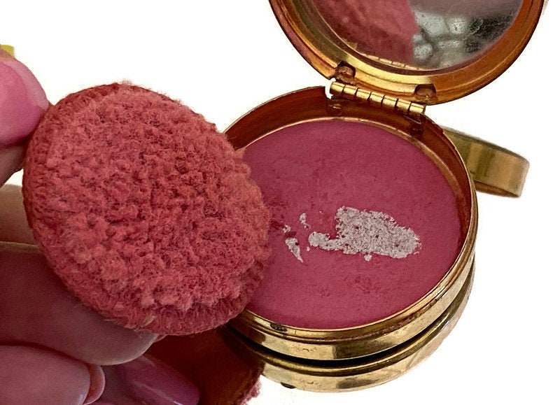 Vintage Ladonna Rouge selling Compact Original Puff