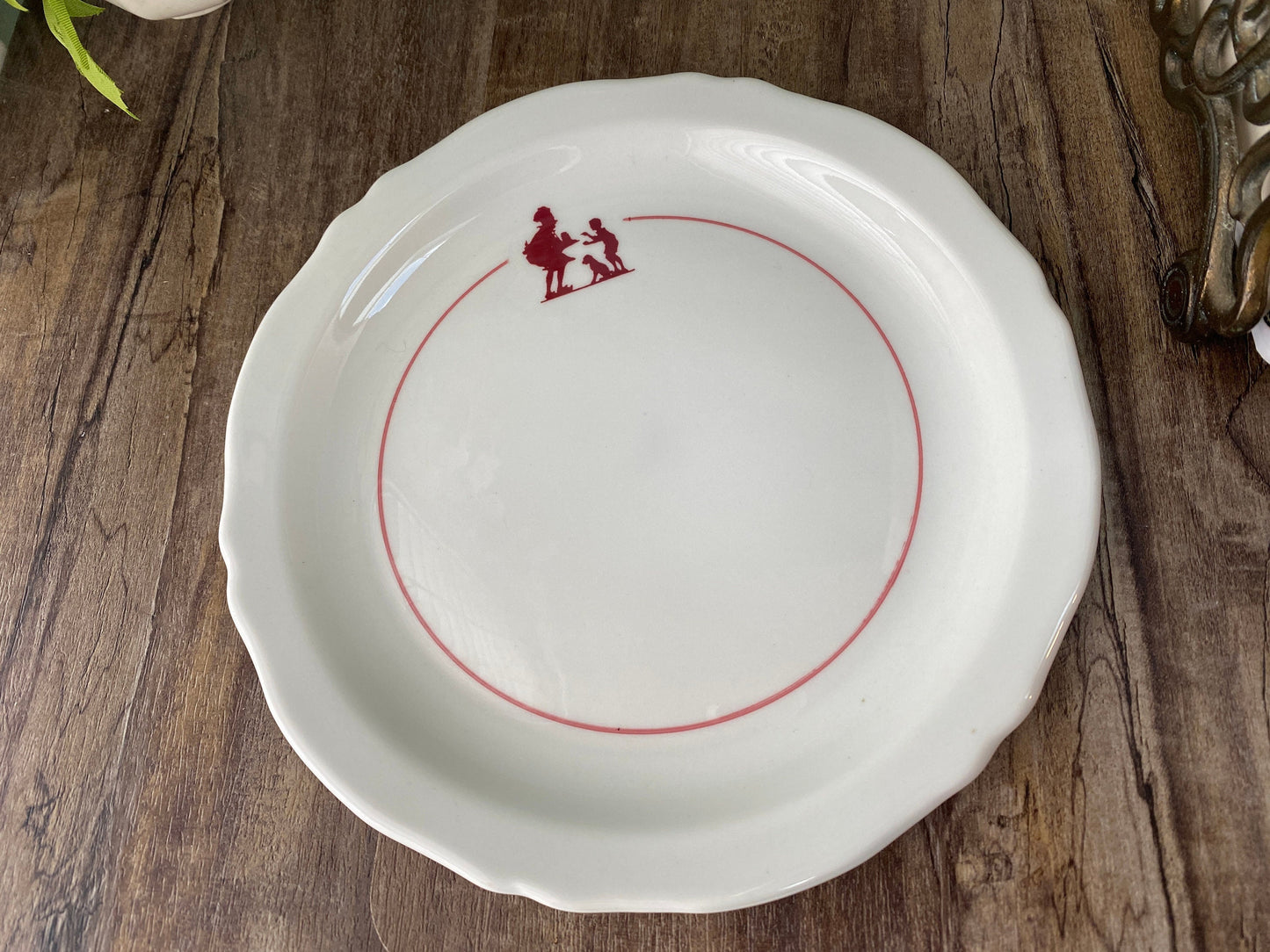 Vintage Howard Johnsons Small Plate